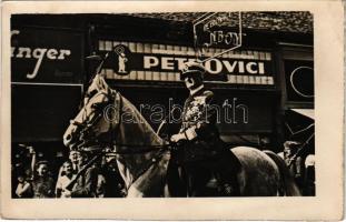 1940 Nagyvárad, Oradea; bevonulás, Horthy Miklós fehér lovon Petrovici üzlete előtt / entry of the Hungarian troops, Horthy on white horse, shops. photo + &quot;1940 Nagyvárad visszatért&quot; So. Stpl