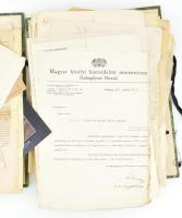 cca 1910-1940 Vegyes inkább okmány gyűjtemény: részben bácsszentiváni Michálovits György levéltárábó...