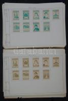 486 darabos magyar gyufacímke-gyűjtemény rendezett mappában / collection if Hungarian match-labels