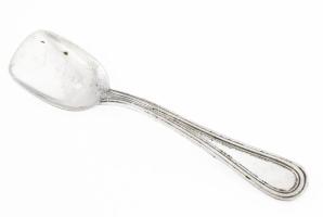 Ezüst(Ag) fűszeres kanál, jelzett, h: 7 cm, nettó: 5,4 g