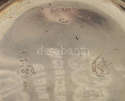 Ezüst(Ag) zsebóra, jelzett, sérült számlap, hiányzó üveg, hiányos díszítés, d: 4,5 cm, bruttó: 50,2 ...