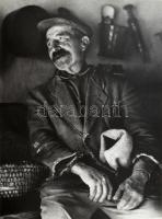 Csák Miklós (1933-2013): Műhelyben, jelzetlen fotóművészeti alkotás, 40×30 cm