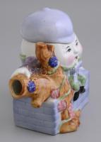 Figurális porcelán teáskanna, kézzel festett, jelzetlen, hibátlan, m: 16 cm