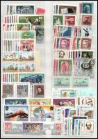 80 klf komplett sor, 100 klf egyedi bélyeg, 10 klf blokk 2 berakólapon / Hungarian 80 different sets, 100 different stamps, 10 different blocks