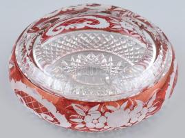 Bohemia nagyméretű ólomkristály hamutartó. Metszett, jelzés nélkül, kopásnyomokkal, d: 15 cm