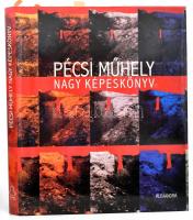 A Pécsi Műhely nagy képeskönyve. A Pécsi Műhely két tagja, Kismányoki Károly (1943-2018) és Szíjártó Kálmán (1946-) által Haraszty István "Édeskének" (1934-2022), Kossuth-díjas szobrász, festőművész részére DEDIKÁLT! Valamint ifj. Ficzek Ferenc (1975-) által aláírt. Szerk.: Pinczehelyi Sándor. Pécs, 2004, Alexandra. Kiadói kartonált papírkötés, kiadói papír védőborítóban. CD melléklet nélkül.