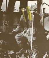 Bukta Imre (1952-): Mezőgazdasági gép háziasítása, 1979. Szitanyomat, papír, jelzett. 35×49 cm. Laps...