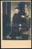 cca 1920-1950 Gyerekek játékokkal, 4 db fotólap, 13×9 cm