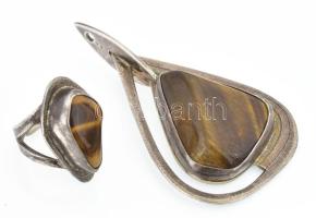Ezüst (Ag) designer ékszer szett tigrisszemmel. gyűrű, medál. Mind jelzett, mesterjegyes Össz br 63 g Kövek 2,5; 3,5 cm