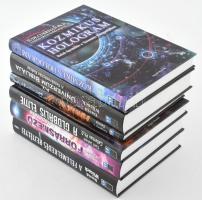 6 db spirituális témájú könyv: David Wilcock: A forrásmező felfedezése; A felemelkedés rejtélyei; Az Univerzum Bibliája; Kingsley L. Dennis: A Főnix Generáció; Carl Johan Calleman: A globális elme és a civilizáció felemelkedése; Jude Currivan: Kozmikus hologram. Bp., 2015-2017, Angyali Menedék. Kiadói kartonált papírkötés.