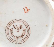 19. sz, Villeroy & Boch japán mintás teás készlet. Jelzéssel, hiányos, illetve alátétek között m...