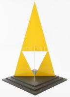 Ingo Glass (1941-2022): Holocaust emlékmű terv, Bp., VII. ker. Festett acéllemez, fa talapzaton. M 1...