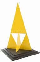 Ingo Glass (1941-2022): Holocaust emlékmű terv, Bp., VII. ker. Festett acéllemez, fa talapzaton. M 1...