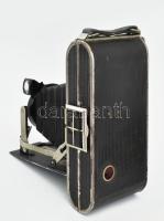 Certix Singlo fényképezőgép, Anastigmat 1:7,7 F=10,5 cm objektívvel, bőrtokjában