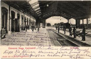 1903 Nagykanizsa, pályaudvar, vasútállomás faszerkezetes várója, "Itt újság kapható"bódé. Alt és Böhm kiadása