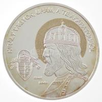 DN "Nemzetünk nagyjai - Szent István" Ag emlékérem tanúsítvánnyal, "gyémántpor-kiemeléssel", kapszulában és dísztokban (15g/0.333) T:PP patina