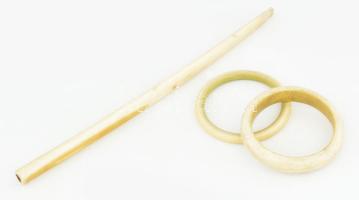 Régi csont szipka h: 31 cm + 2 db csont karkötő d: 9-10 cm