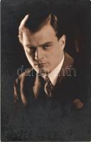 1935 Jávor Pál színművészt ábrázoló korai fotólap, hátoldalán autográf romantikus soraival