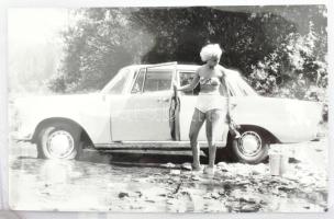 24 Db közlekedéssel kapcsolatos fotó, albumban