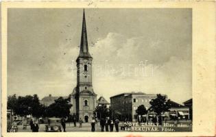 1935 Érsekújvár, Nové Zámky; Fő tér, Népbank, Singer üzlet, autó / Hlav. nám. / main square, bank, shops (fl)