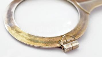 Ezüst(Ag) Péter Vladimir (1947-) által tervezett nagyító láncon, jelzett (Wladis), h: 76 cm, bruttó:...