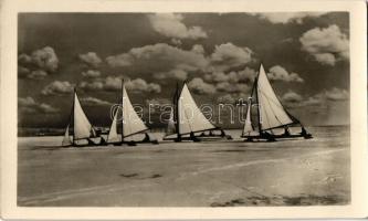 Balaton, téli sport, jégvitorla verseny. Képzőművészeti Alap