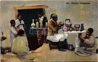 1917 Potiers indigenes. Lehnert & Landrock / Muszlim fazekasok / Muslim potters (Rb)