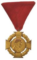 1908. "Katonai Jubileumi Kereszt" aranyozott bronz kitüntetés, vörös mellszalagon T:XF kopott aranyozás Hungary 1908. "Diamond Jubilee Cross for the Armed Forces" gilt bronze decoration with red ribbon C:XF slightly worn gold plating NMK 269.
