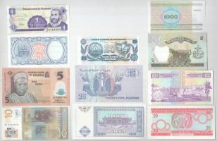 11db klf külföldi bankjegy, közte Nicaragua, Egyiptom, Burundi, Nigéria T:UNC,AU
11pcs of diff bank...