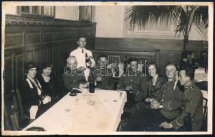 1932 Ludovika bál, Schäffer udvari fényképész jelzett fotólapja, kissé foltos, 8,5x13,5 cm