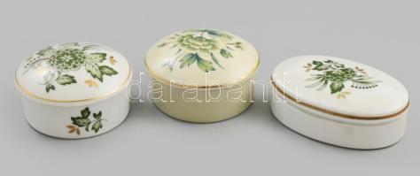 Hollóházi 3 darab Erika mintás bonbonier. Matricával díszített, jelzett, d: 7,5-9 cm