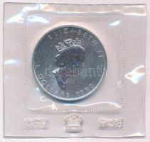 Kanada 1990. 5D Ag "II. Erzsébet / Juharlevél" zárt fóliacsomagolásban T:UNC Canada 1990. 5 Dollars Ag "Elizabeth II / Maple Leaf" in sealed foil packing C:UNC Krause KM#187