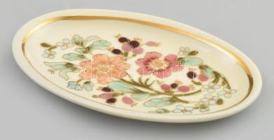 Zsolnay virágmintás ékszeres tálka, jelzéssel, mázrepedéssel, 11,5x7,5 cm