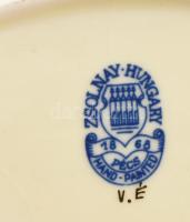 Zsolnay virágmintás ékszeres tálka, jelzéssel, mázrepedéssel, 11,5x7,5 cm