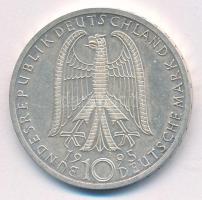 Németország 1995J 10M Ag "A drezdai Frauenkirche megsemmisülésének 50. évfordulója" T:AU Germany 1995J 10 Mark Ag "50th anniversary of destruction of Frauenkirche in Dresden PP" C:AU Krause KM#185