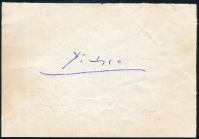 Pablo Picasso (1881-1973) festő- és képzőművész autográf aláírása papírlapon (az aláírást nem érintő kisebb szakadással, 15,5x10,5 cm) / Autograph signature of Pablo Picasso (1881-1973) painter, artist