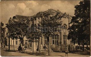 1918 Győr, Keller Gábor kávéháza, fagylalt különlegesség habbal (EK)