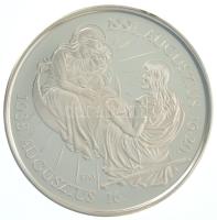 Fritz Mihály (1947-) 1991. "II. János Pál Pápa Pécsett / 1991. Augusztus 16-20" peremen jelzett Ag emlékérem kapszulában, dísztokban (~31,30g/0.999/42,5mm) T:PP patina, kis karc