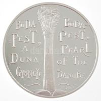 Lebó Ferenc (1960-) 2003. "Budapest a Duna gyöngye - Budapest, Pearl of the Danube / Az MKB köszönti a 125 éves fővárost" jelzett Ag emlékérem kapszulában, dísztokban (31,25g/0.999/42,5mm) T:PP