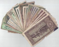 30db-os vegyes, nagyrészt Pengő bankjegyekből álló tétel T:F-G közte szép papír