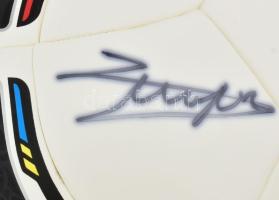 Rudas Ferenc (1921-2016) válogatott labdarúgó, edző által aláírt focilabda (UEFA EURO 2012 európa-ba...