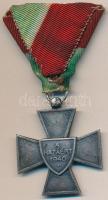 1940. "Nemzetvédelmi Kereszt" ezüstözött bronz kitüntetés eredeti, viseltes, elszineződött...
