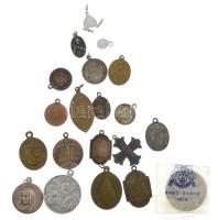 Magyar és külföldi 20db-os vallási medál és kegyérem tétel, közte jobb darabokkal T:1--3