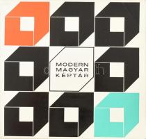 Modern Magyar Képtár Pécs. Az állandó kiállítás vezetője 1973. Szerk.: Romváry Ferenc. A Janus Pannonius Múzeum művészeti kiadványai 15. Pécs, 1973., Janus Pannonius Múzeum. Gazdag képanyaggal illusztrált, közte Csontváry Kosztka Tivadar, Mednyánszky László, Gulácsy Lajos, Rippl Rónai József, Kernstok Károly, Czóbel Béla, Bortnyik Sándor, Kassák Lajos, Derkovits Gyula, Márffy Ödön, Szőnyi István, Vaszary János, Kádár Béla, Berény Róbert, Anna Margit, Korniss Dezső, Martyn Ferenc, Deim Pál, Bálint Endre, Fajó János, Bak Imre, Nádler István, Keserü Ilona, Hantai Simon és mások munkáival illusztrált. Kiadói papírkötés.