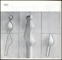 V. Országos Kisplasztikai Biennálé. Pécs, 1976. Szerk.. Romváry Ferenc. Borító- és plakátterv: Pincz...