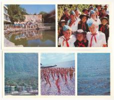 ARTEK - Modern szovjet úttörős képeslap sorozat 16 db lappal, tokban