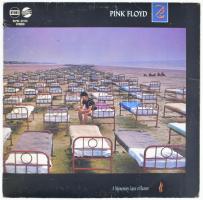 Pink Floyd - A Momentary Lapse Of Reason. Vinyl, LP, Album, Gong, EMI, SLPXL 37172, Hungary, 1987, VG+ (borítón kopásnyomokkal, apró felületi törésekkel)