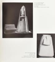 Ipari művészet: Szépség, célszerűség, gazdaságosság. Bp., 1960, Iparművészeti Tanács. Gazdag képanya...