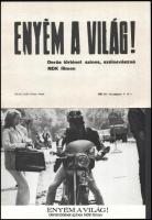 cca 1971 ,,Enyém a világ! című NDK film jelenetei és szereplői, 15 db vintage produkciós filmfotó ezüst zselatinos fotópapíron, a használatból eredő (esetleges) kisebb hibákkal, + hozzáadva 1 db szöveges kisplakát, 18x24 cm