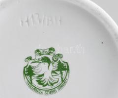 Hollóháza Stúdió Hungary dombormintás fehér porcelán váza. Jelzéssel, hibátlan, m: 20 cm